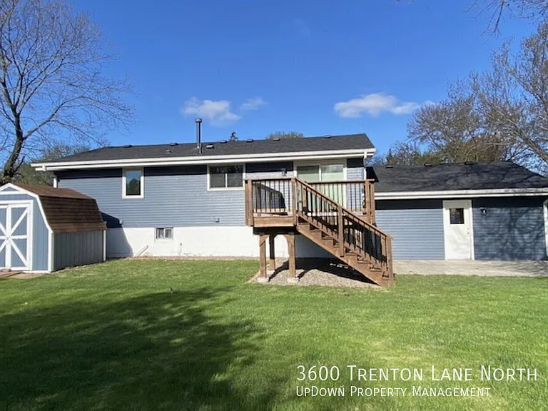 3600 Trenton Ln N — Photo 22