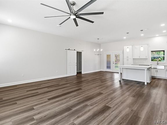 5th image of 8482 N Shannon Ave