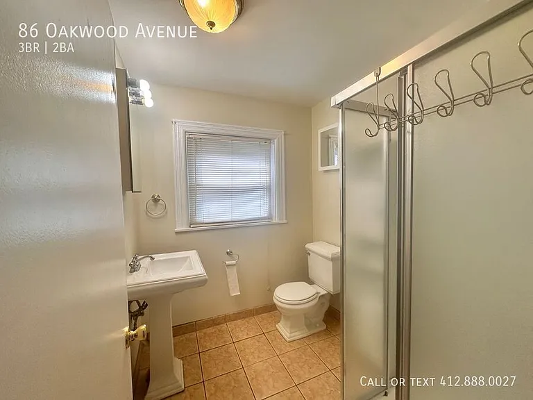 86 Oakwood Ave — Photo 8