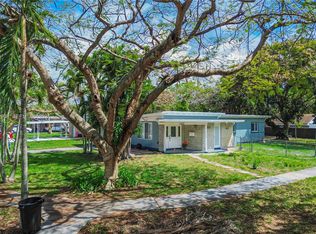Primrose Park 2nd Pl, North Miami, FL 33161