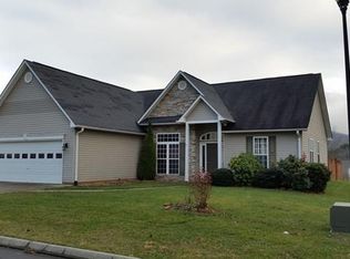 54 Dove Hollow Rd, Fletcher, NC 28732