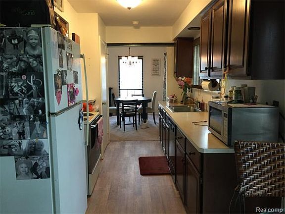 5th image of 35106 N Bay Cir