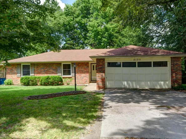 2125 S Farm Road 133, Springfield, MO 65807