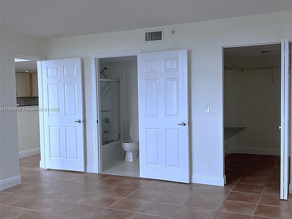 5th image of 3000 Coral Way APT 621