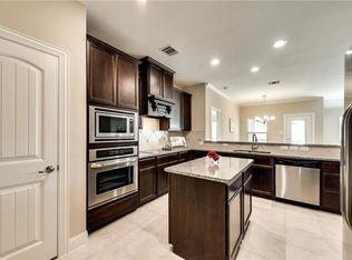 568 Northwood Dr, Oak Pt, TX 75068