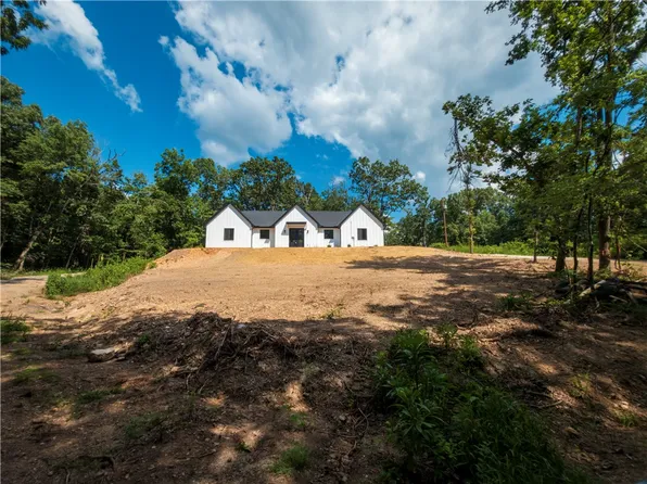 46 Northfleet Dr, Bella Vista, AR 72714