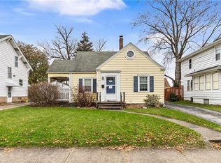 887 Oakland Ave, Akron, OH 44310