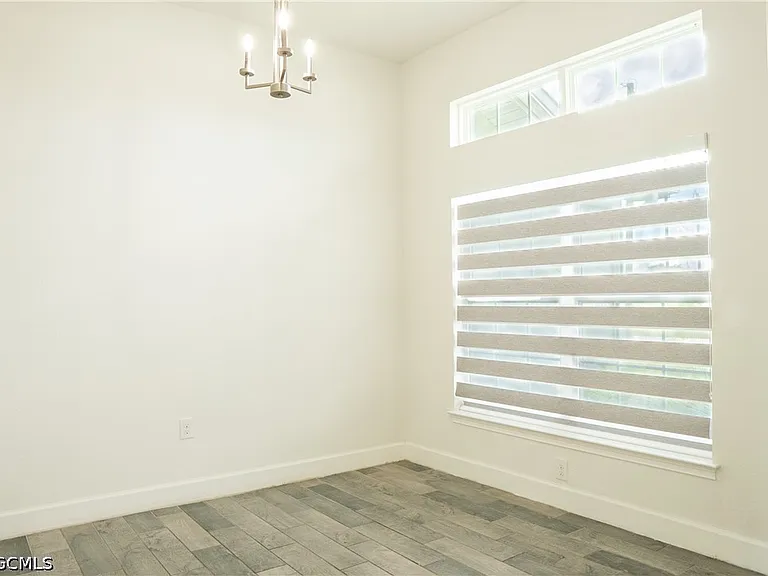 1100 Diplomat Pkwy W — Photo 5