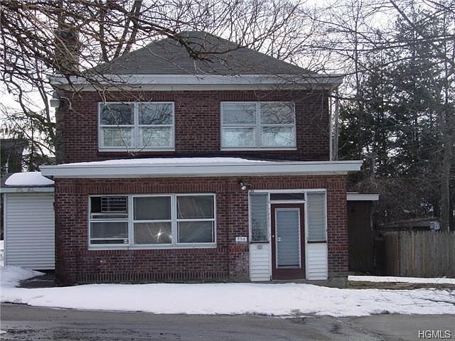 1st image of 294 Fullerton Ave