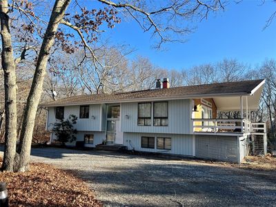 105 Old Riverhead Road, Hampton Bays, NY, 11946
