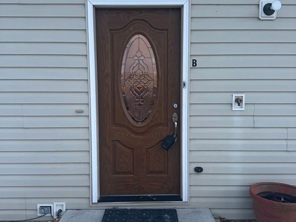 380 Shoshone Ave APT B