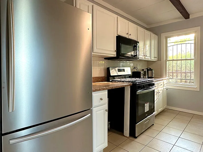 9 Kenilworth St #9 — Photo 8