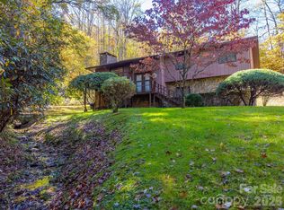 495 Savannah Dr, Sylva, NC 28779