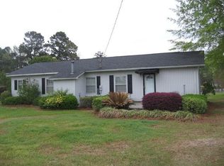 1406 Grove St, Summerton, SC 29148