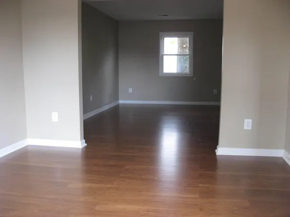 7515 Quail Run Ln, Manassas, VA 20109