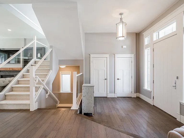 15708 Mountain View Dr — Photo 24
