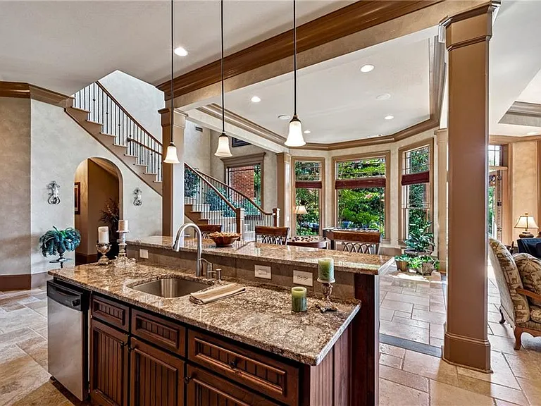6407 Grand Marina Cir — Photo 99