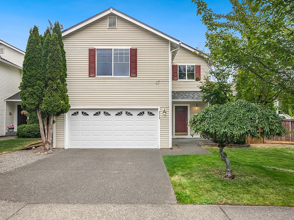 2118 249th Pl SE