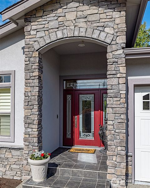 2nd image of 1808 Bakerview Court