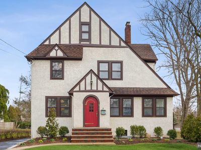 60 Maltbie Ave, Ridgewood, NJ, 07450