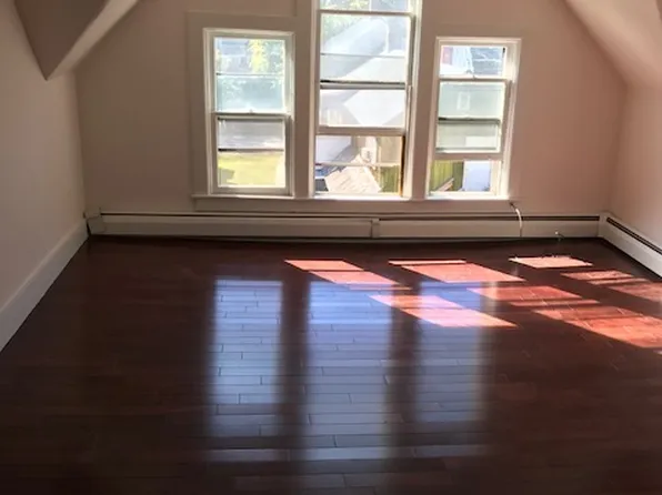 51 Williams St, Rutland, VT 05701