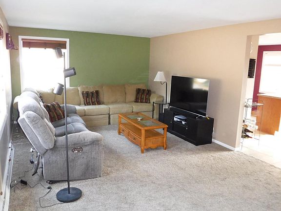 2nd image of 1708 Nagle AVENUE
