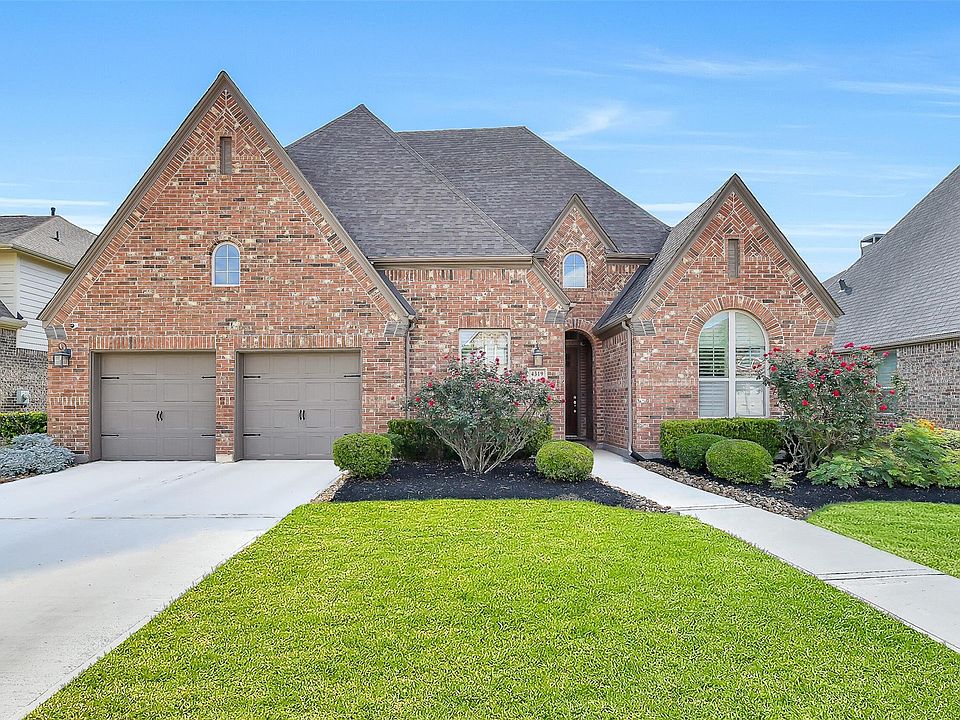 1st image of 4319 Willow Crest Lane