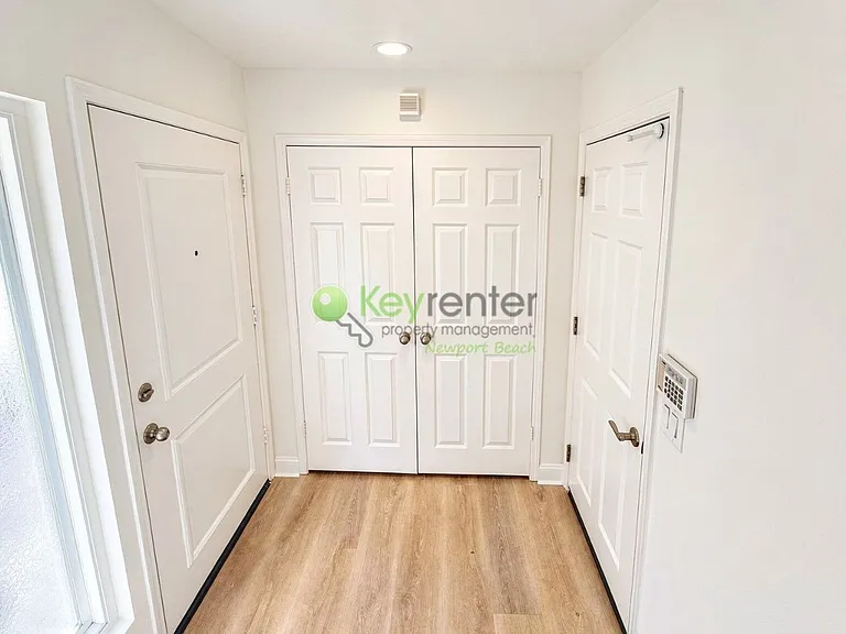 58 Baycrest Ct — Photo 23