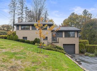 205 Pamela Dr, Allison Park, PA 15101