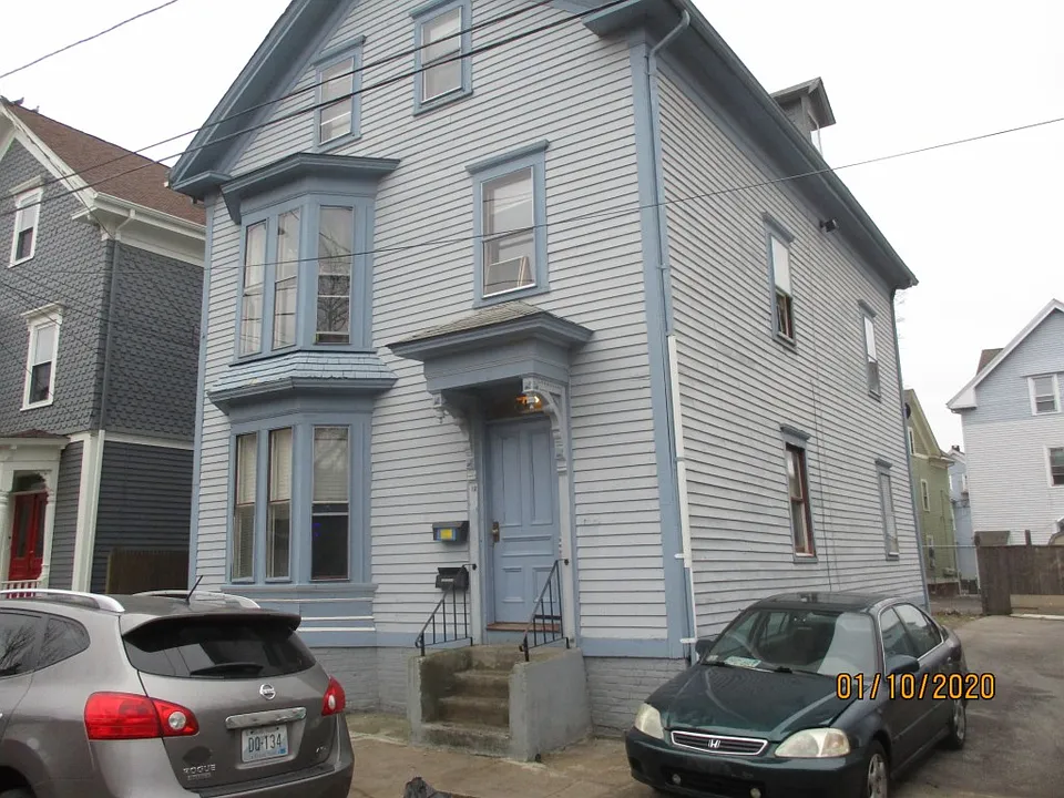 Building Photo 4