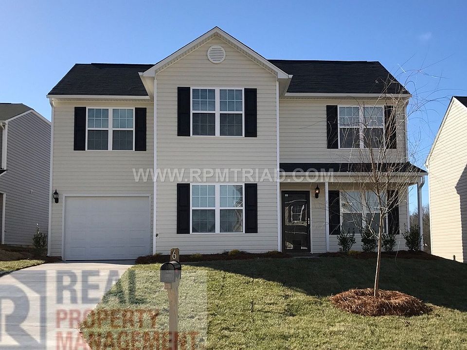 1st image of 6 Grace Chapel Ct