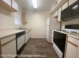 2300 E Silverado Ranch Blvd APT 2121, Las Vegas, NV 89183