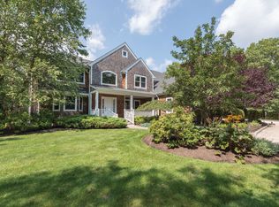 37 Arbutus Rd, Quogue, NY 11959