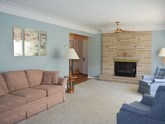 3rd image of 3116 John Glenn Dr