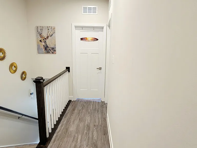 8667 Shady Pines Dr — Photo 20