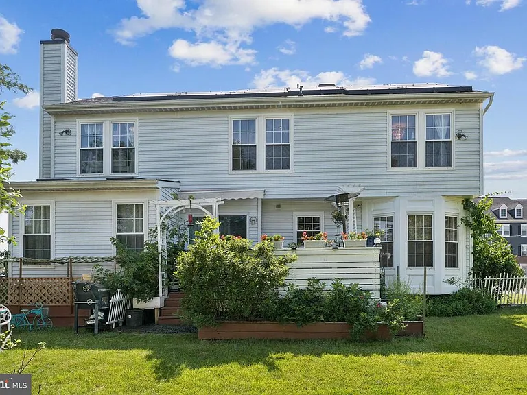 2117 Cross Trails Rd — Photo 6