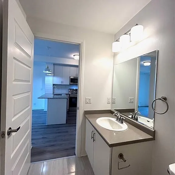 128 Grovewood Cmn #202 — Photo 24