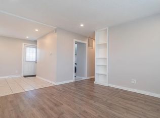 6707 Olcott Ave, Hammond, IN 46323