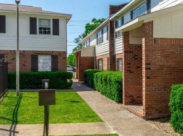 3318 W 4th St #105, Hattiesburg, MS 39401