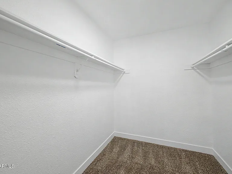 1432 S Oracle — Photo 17