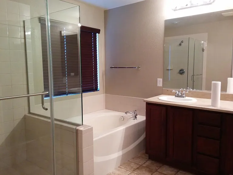 10640 Peach Creek St — Photo 9