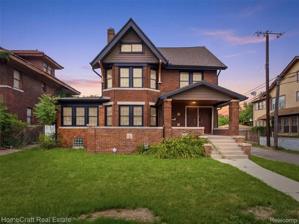 17 Colorado St, Highland Park, MI 48203