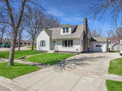 954 9th St, Westbrook, MN, 56183