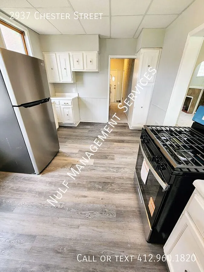 2 bed, 1 bath plus bonus room in Mckeesport — Photo 1