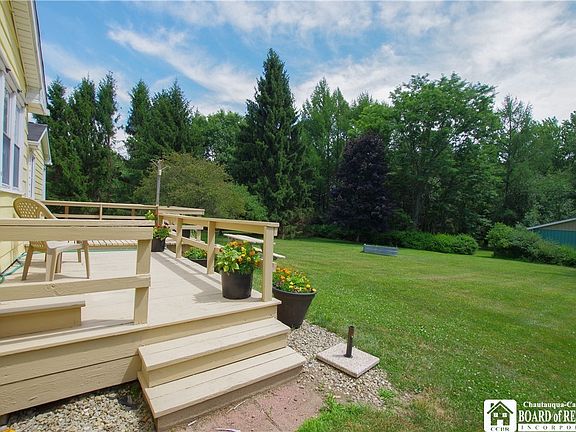 4th image of 10285 Belknap Rd