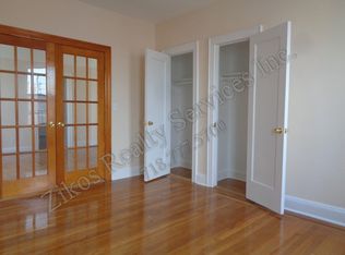 2568 37th St APT 16, Astoria, NY 11103
