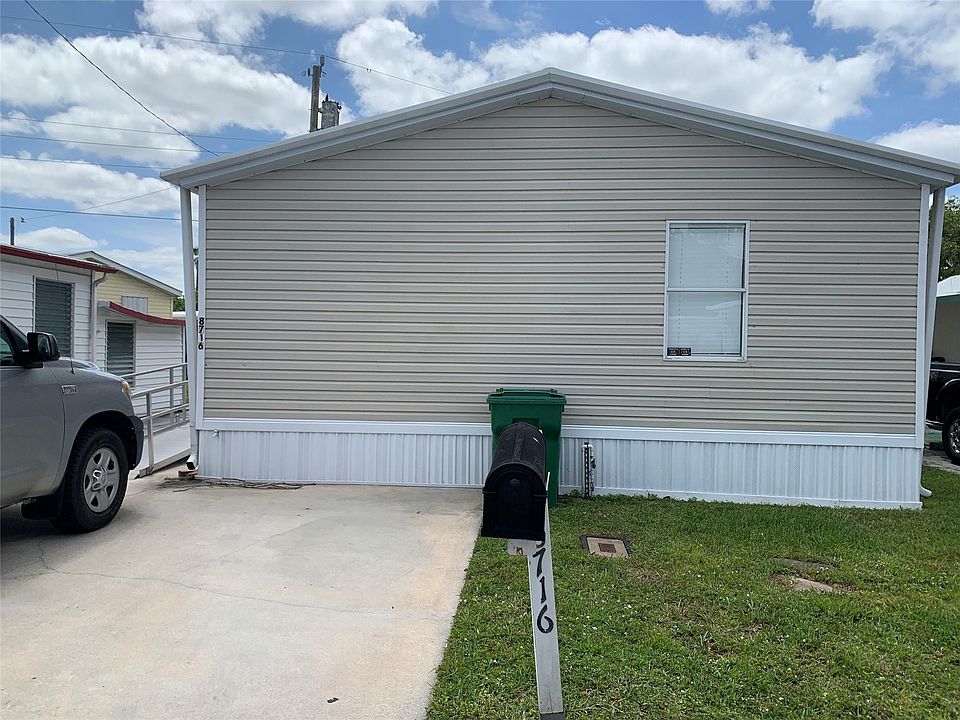 2nd image of 8716 SW 16th Street