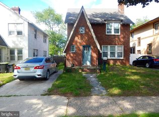244 Parkway Ave, Trenton, NJ 08638