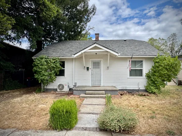 429 S Grape St, Medford, OR 97501