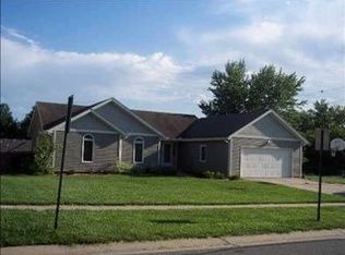 6735 SW 27th St, Topeka, KS 66614